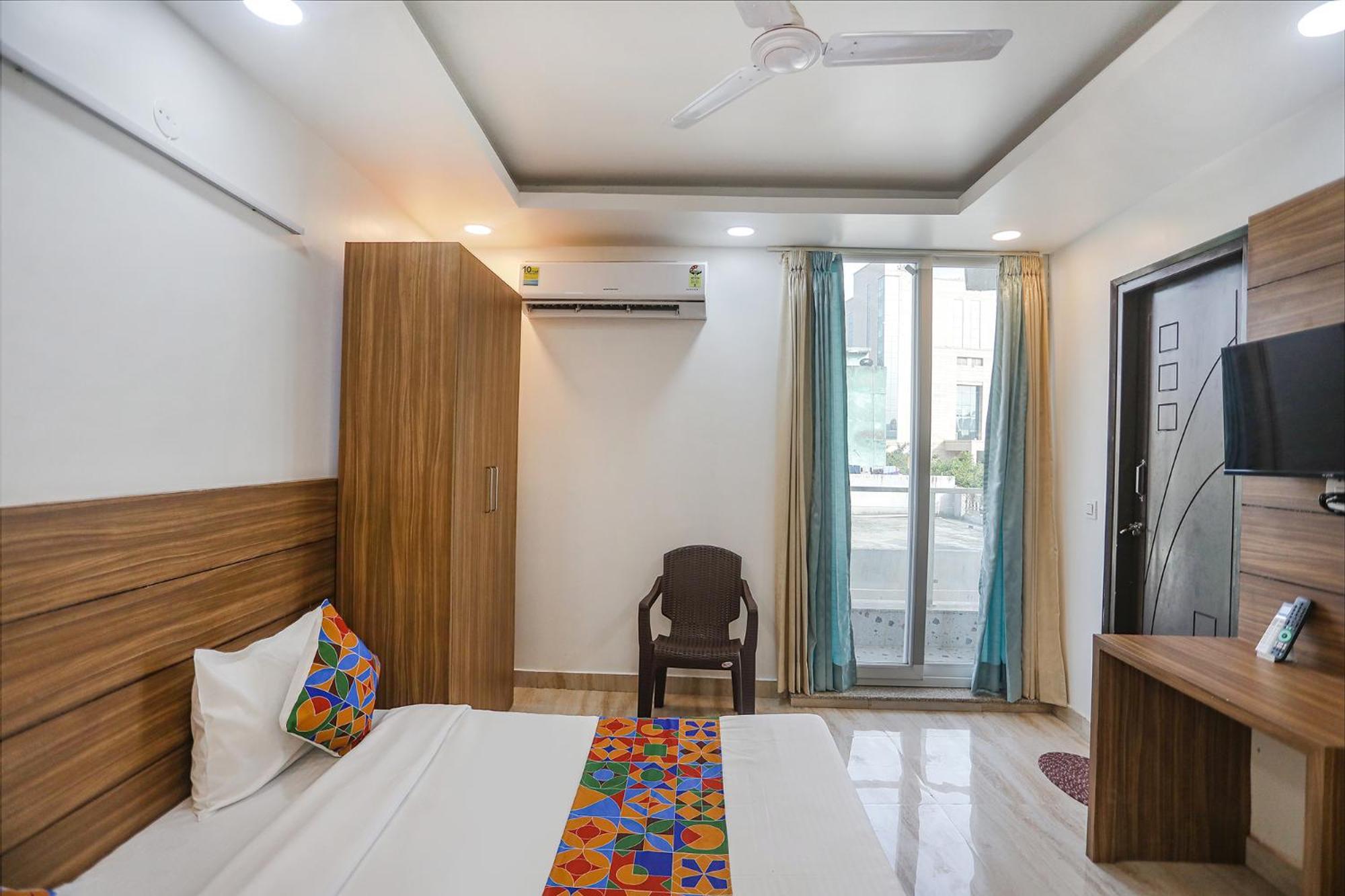 Fabhotel Unique Stay Noida Exterior foto